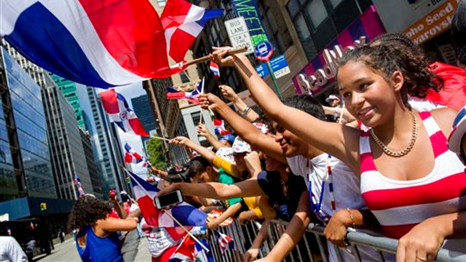 Viva Cuomo New York Governor Star Of Nycs Dominican Day Parade Fox News 