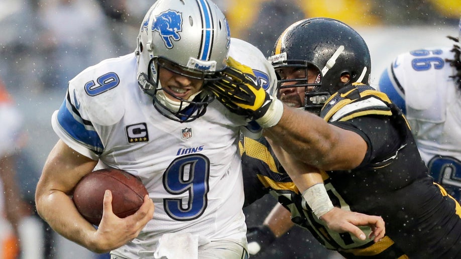27e29ac5-Lions Steelers Football
