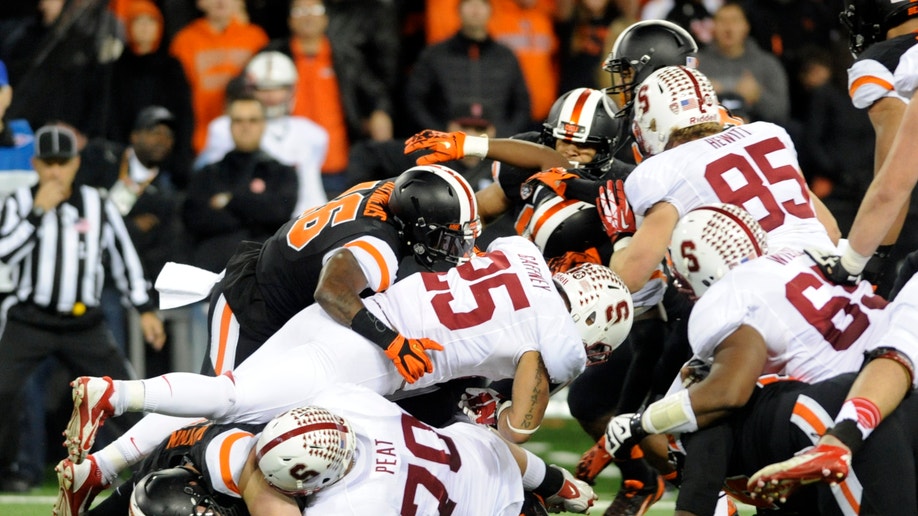 64635935-Stanford Oregon State Football