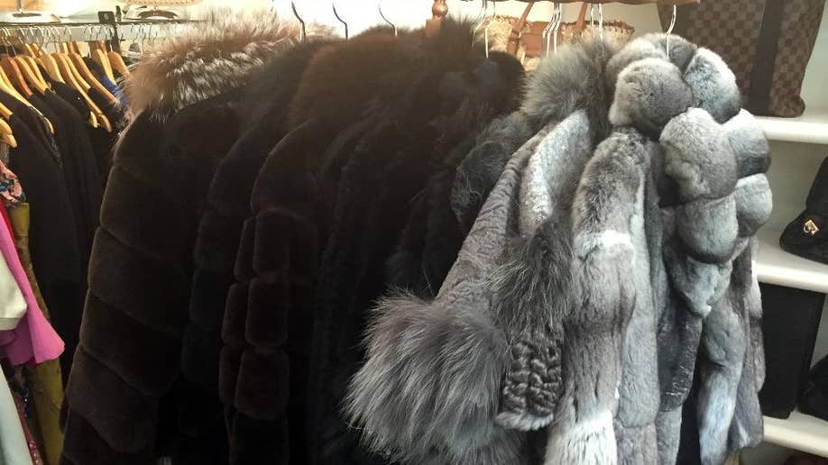 Consignment shops sale for fur coats