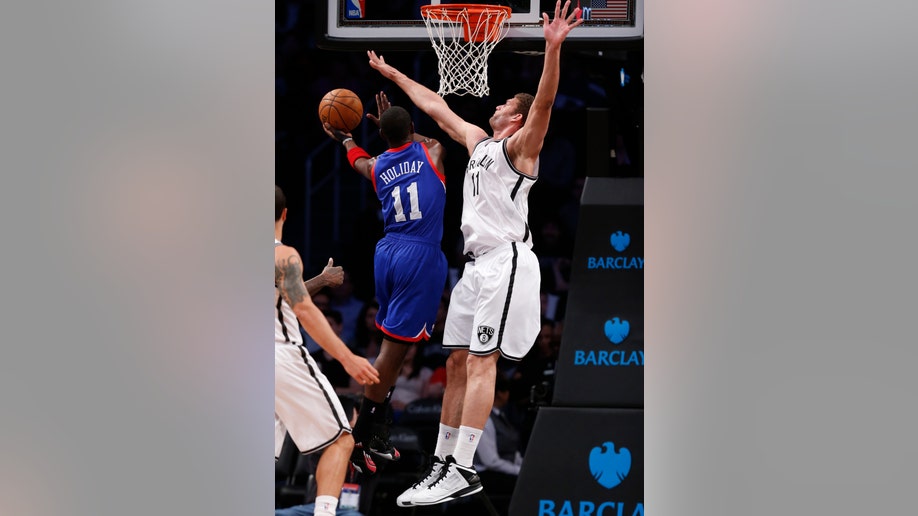 750b9639-76ers Nets Basketball