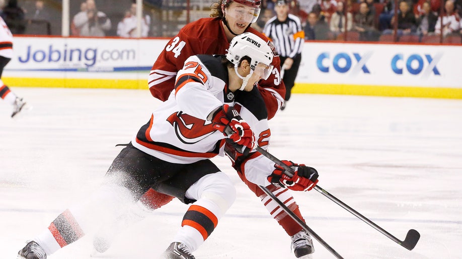 Devils Coyotes Hockey