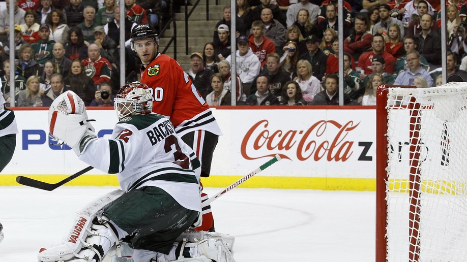 c067660f-Blackhawks Wild Hockey