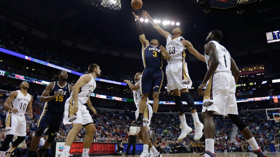 55339e14-Jazz Pelicans Basketball