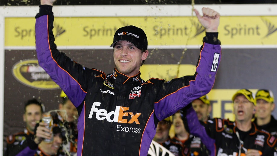 16a8084c-NASCAR Sprint Unlimited Auto Racing