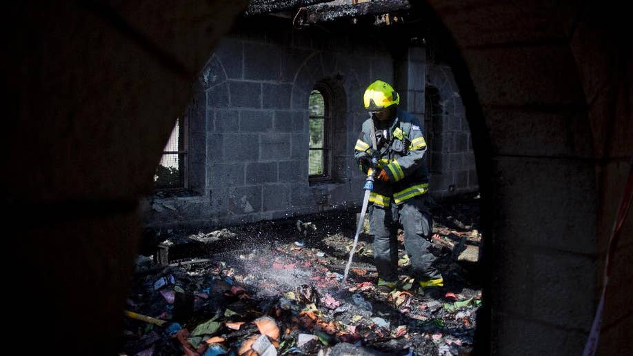 Polisi Israel mengatakan mereka telah menangkap tersangka dalam serangan pembakaran di gereja Tanah Suci yang terkenal