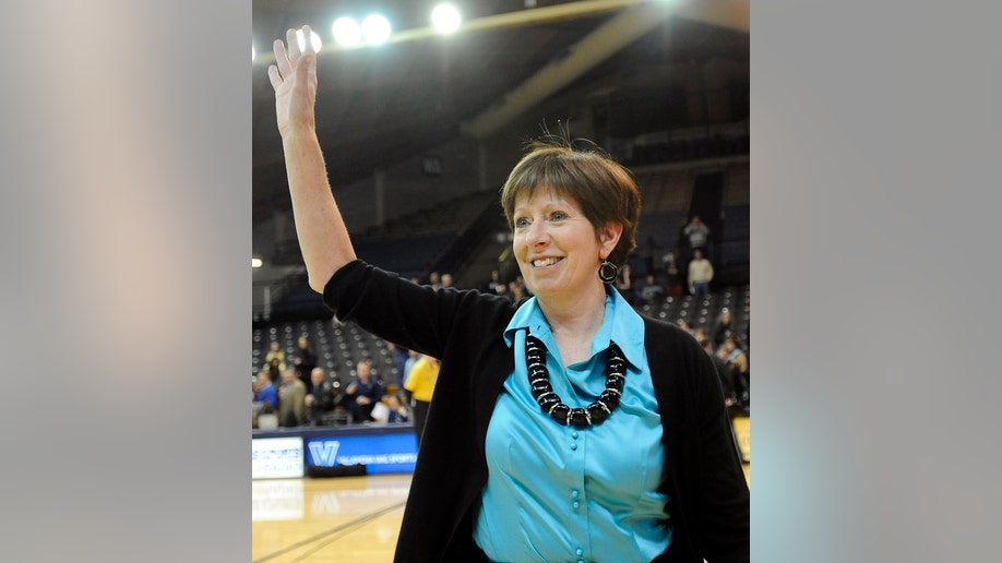 Notre Dame Villanova Basketball