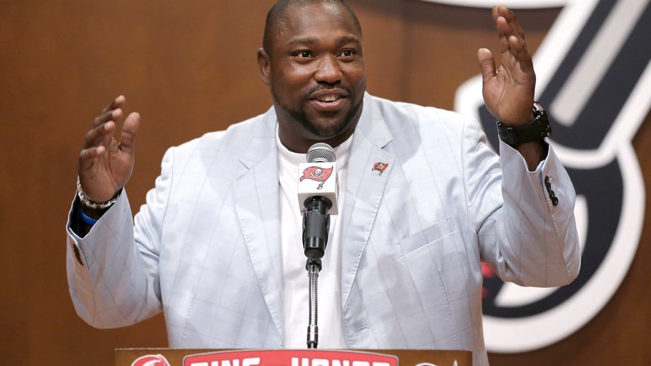 Buccaneers Ring of Honor Football