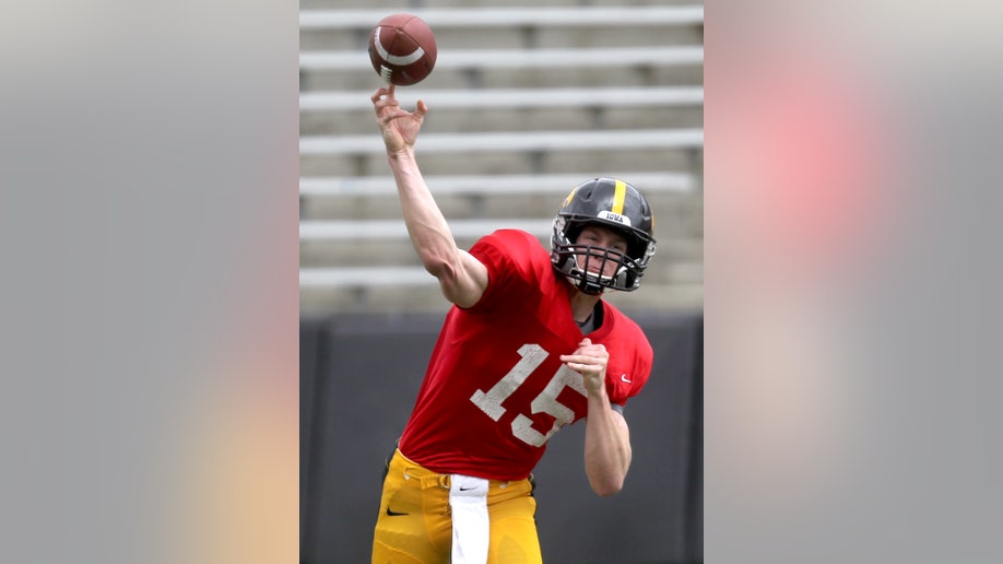 448f5a25-Iowa Spring Football