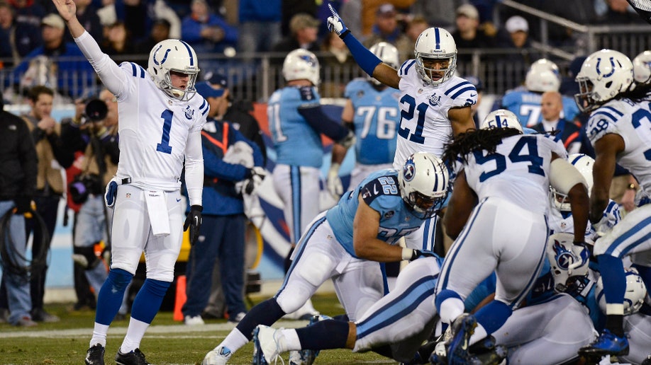 aac44ff2-Colts Titans Football