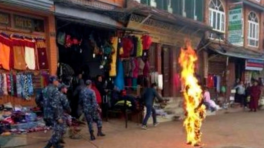 f1cb0083-Nepal Tibetan Protester