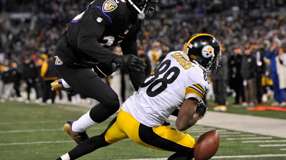 597ae3b1-Steelers Ravens Football