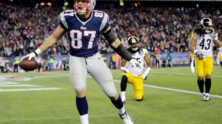 e8509973-Steelers Patriots Football