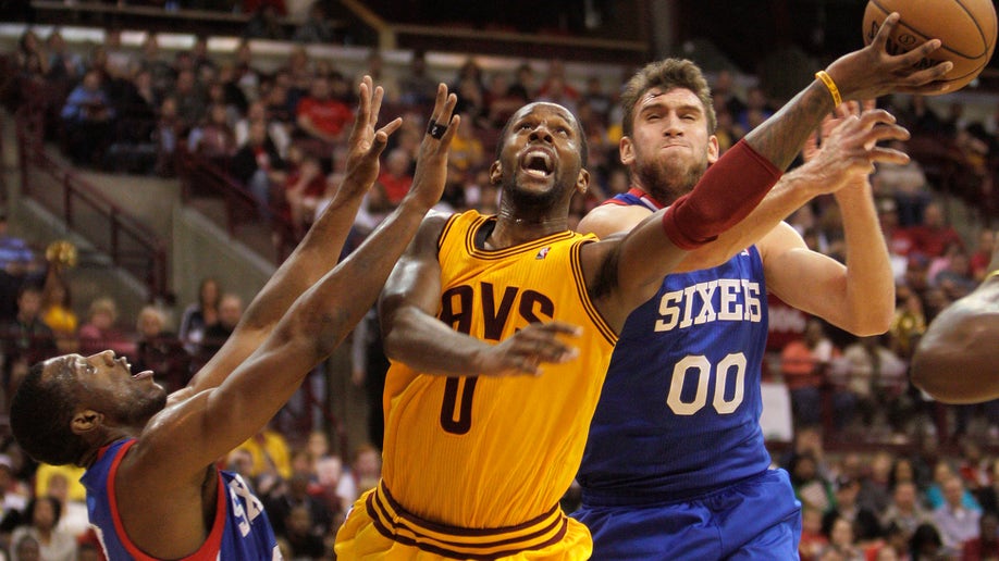 1c5de11d-76ers Cavaliers Basketball