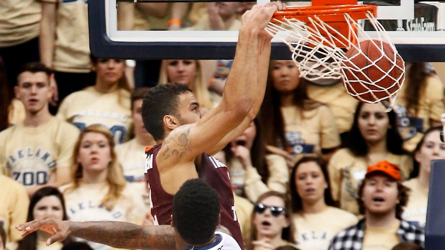 60a24cbc-Virginia Tech Pittsburgh Basketball