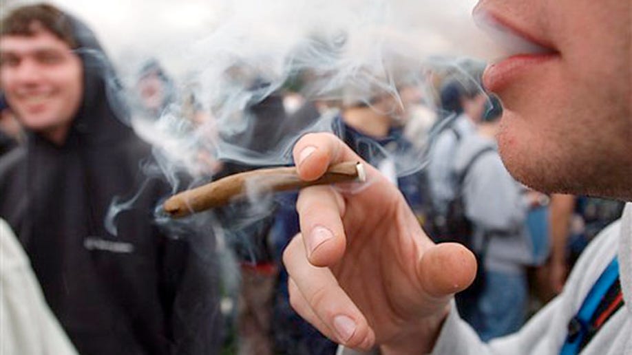 SCI--Marijuana-Teen IQ