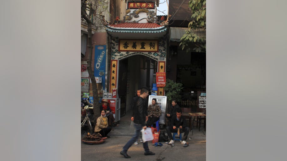 732965e7-Vietnam Old Quarter Makeover