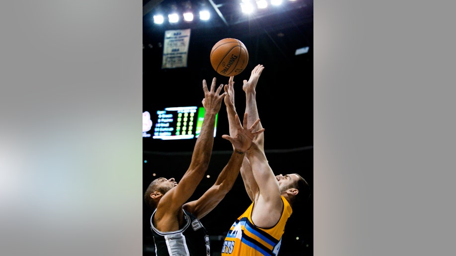 1971c665-Spurs Nuggets Basketball