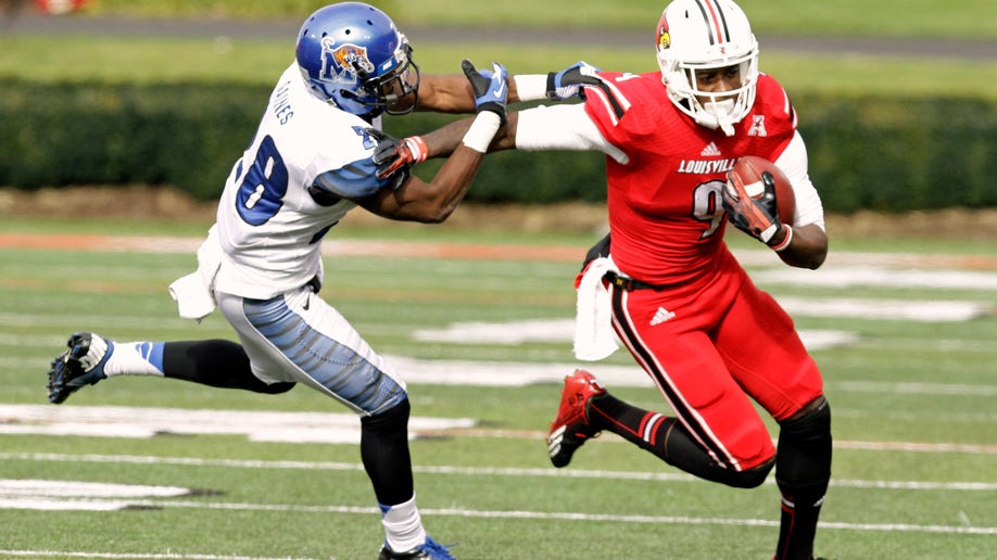 a1070b4c-Memphis Louisville Football