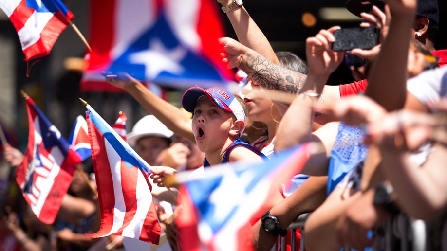 ef6e4e1d-Puerto Rican Parade