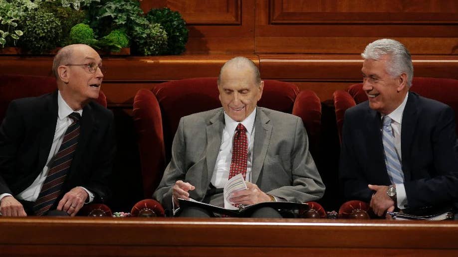 Mormon leader encourages more baptisms for the dead | Fox News