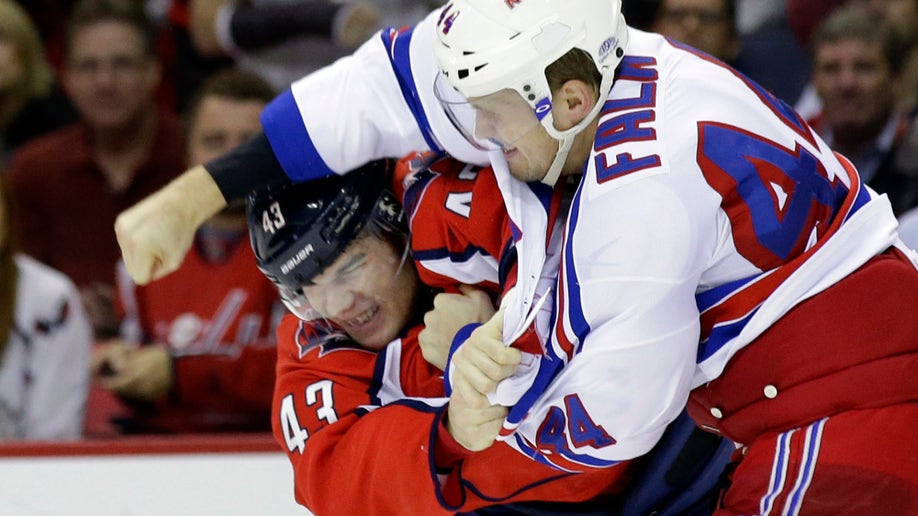 ef283fd6-Rangers Capitals Hockey