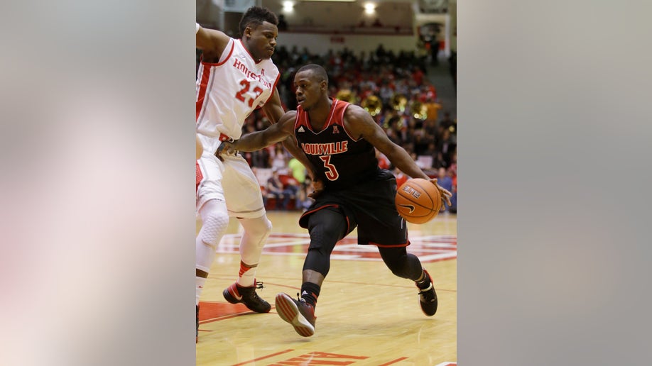 5f084242-Louisville Houston Basketball