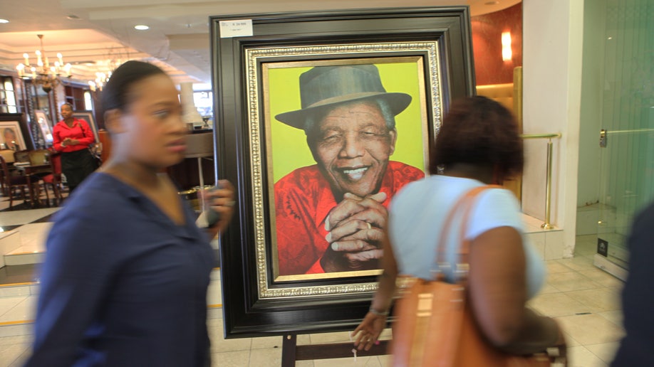 9fd9439d-South Africa Mandela Mourning