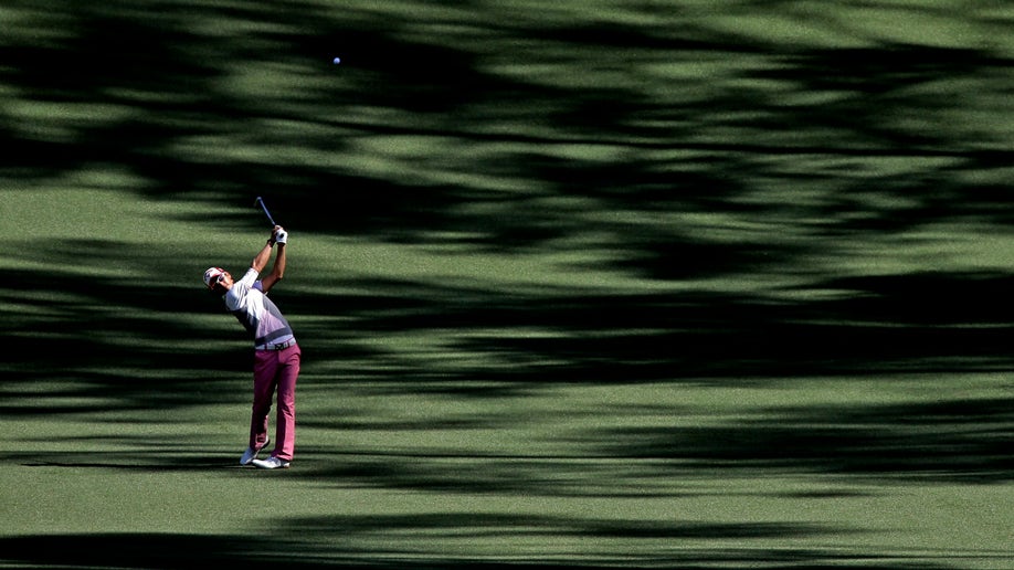 6dd79cc2-Masters Golf