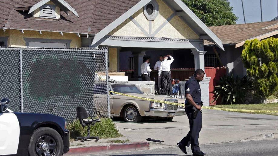 Toddler Stabbed To Death, Mother Wounded In Los Angeles | Fox News