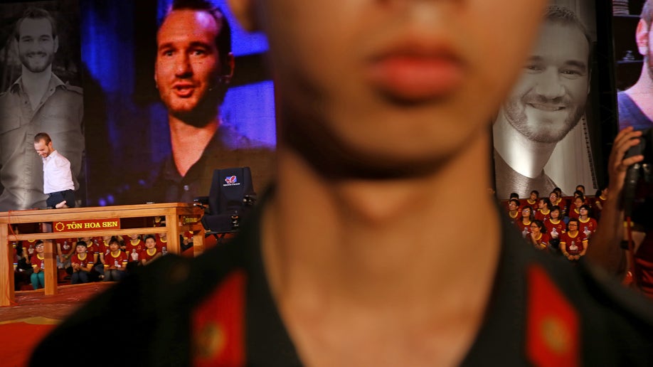 2121f9f6-Vietnam Undercover Preacher