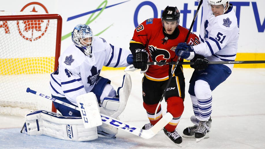 Maple Leafs Flames Hockey