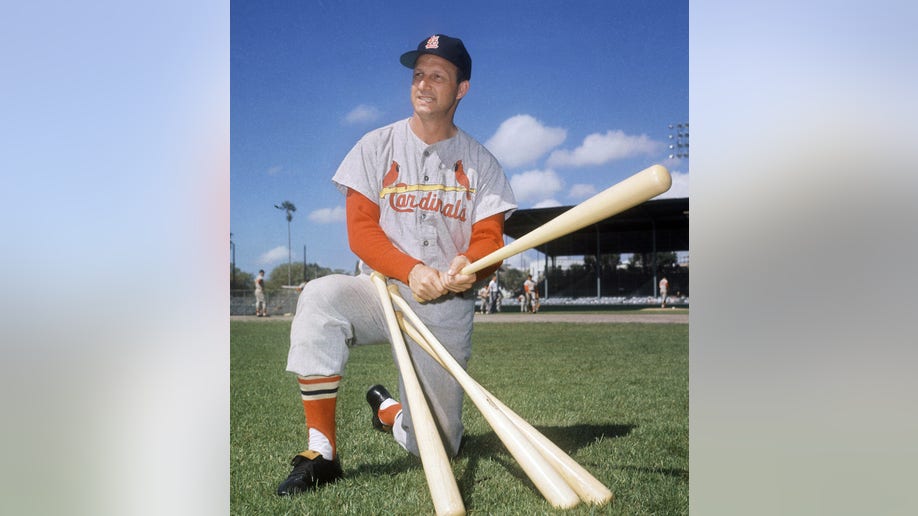 0b7effbf-Obit Stan Musial Baseball