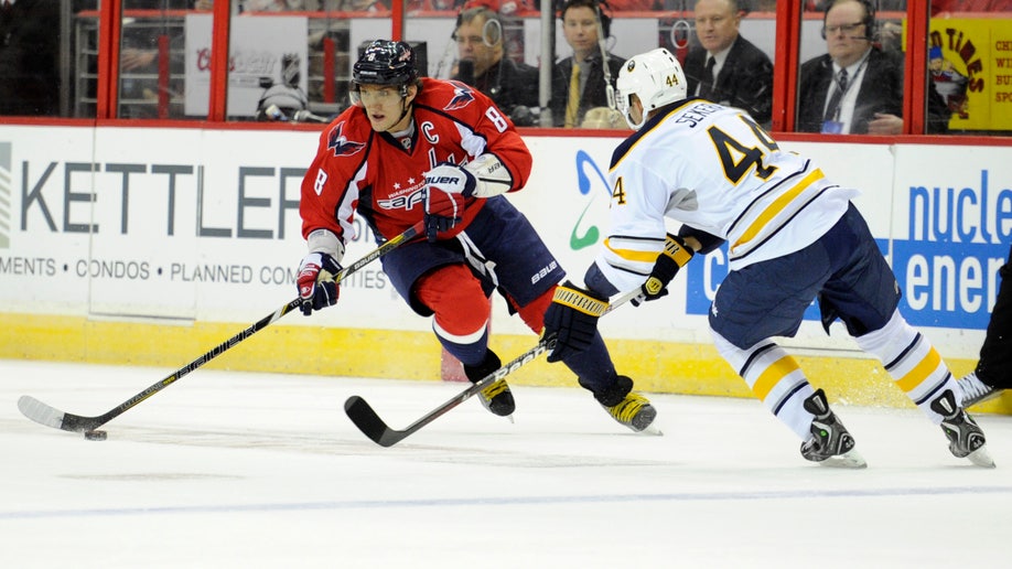 e67980b3-Sabres Capitals Hockey