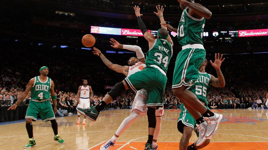 26ca5b34-Celtics Knicks Basketball