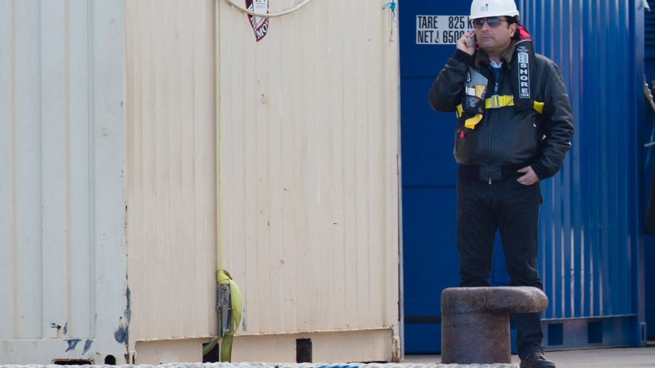 48ce905a-Italy Ship Aground