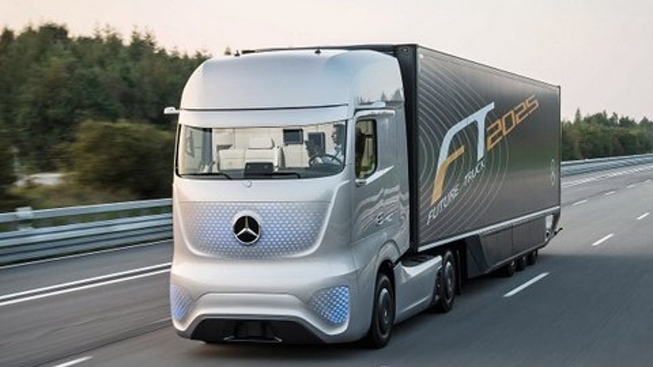 Mercedes-Benz driverless trucks rolling in 2025? | Fox News