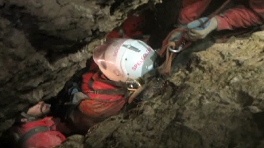 e73fc483-Germany Cave Rescue