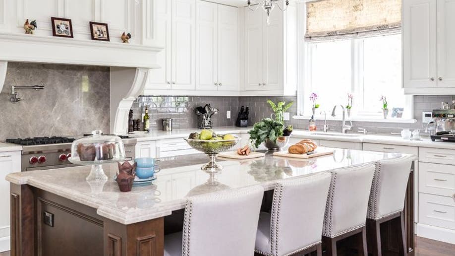 How to choose the best kitchen counter seating Fox News