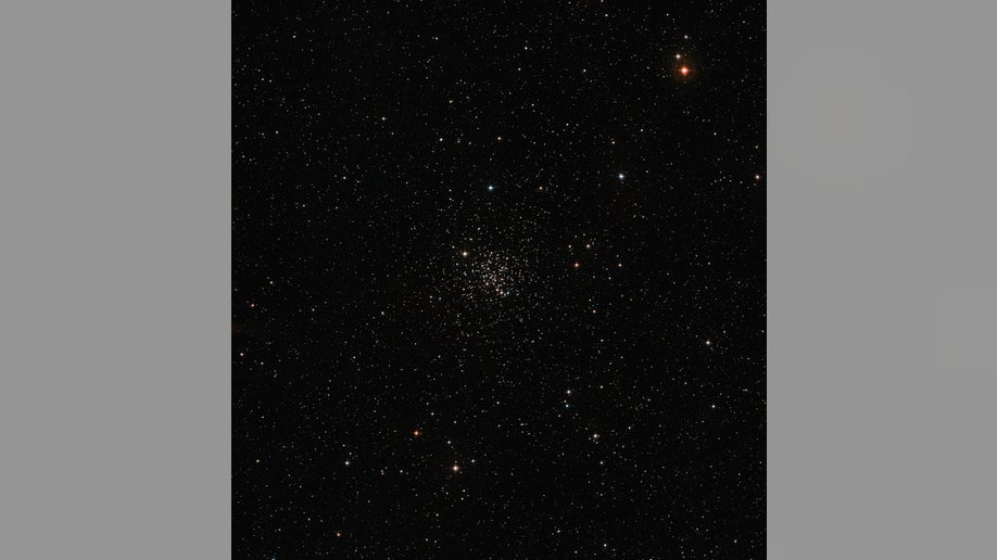 Wide-field view of the open star cluster Messier 67
