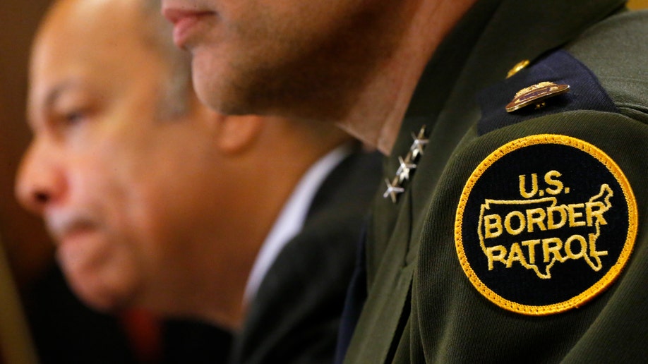 43c2e41a-Immigration Overload