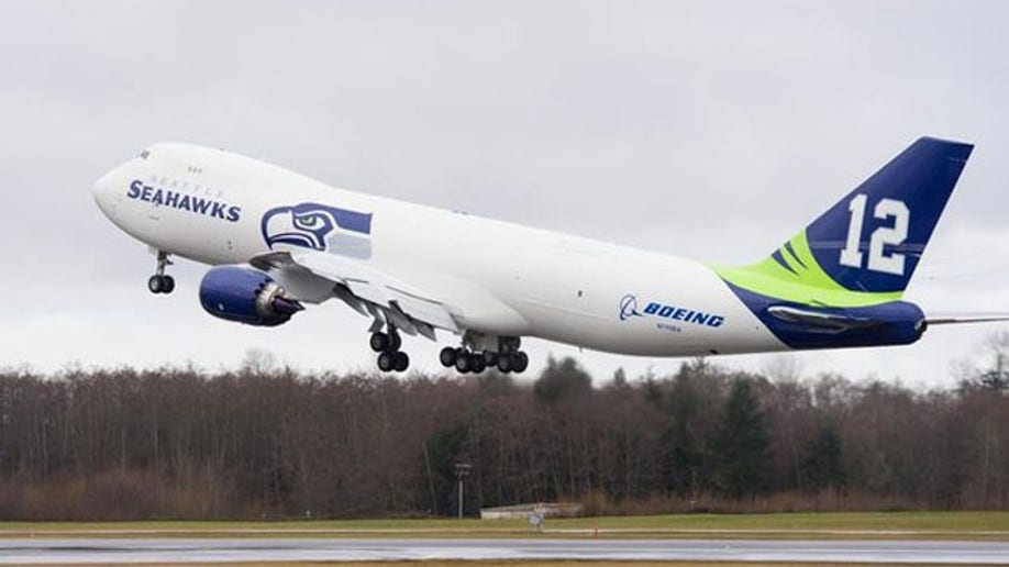 Boeing unveils Seattle Seahawks 747 plane | Fox News