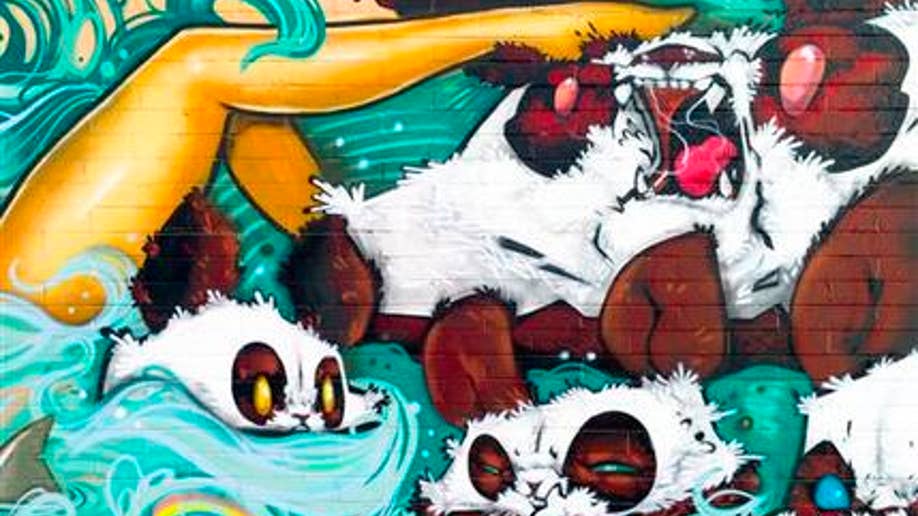 6a96eeaa-Travel Trip Honolulu Graffiti