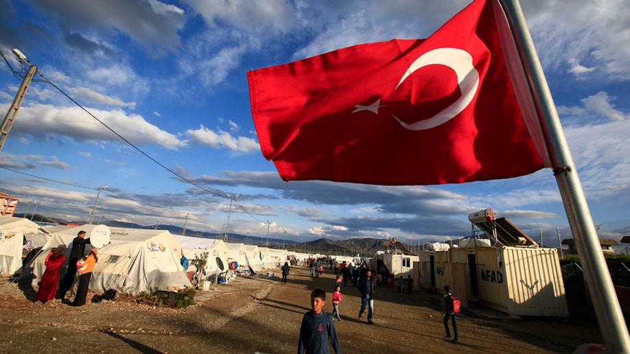 eb46b5b0-turkey-refugee-camp