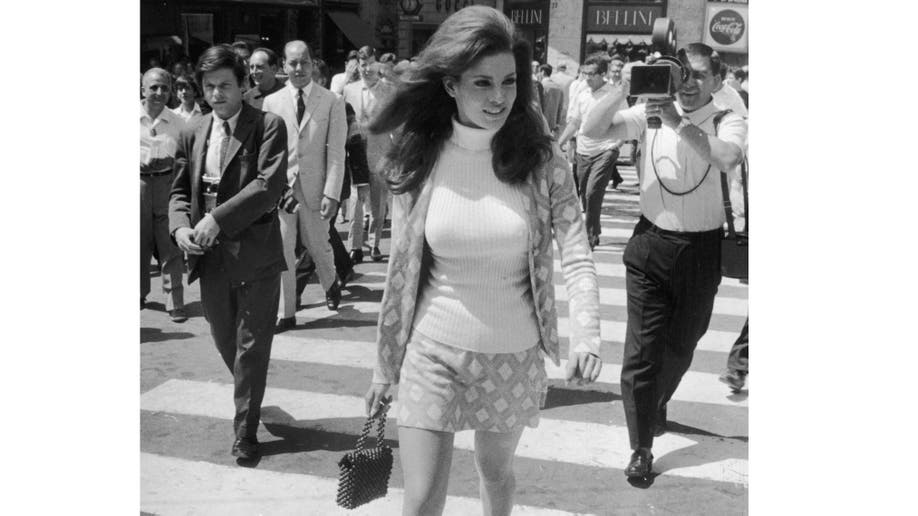 Raquel Welch crowned online as the 'Best Bikini Body' of all time | Fox