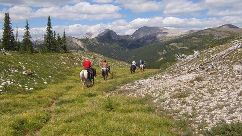 Montana cowboys start horseback trip to raise cancer research funds