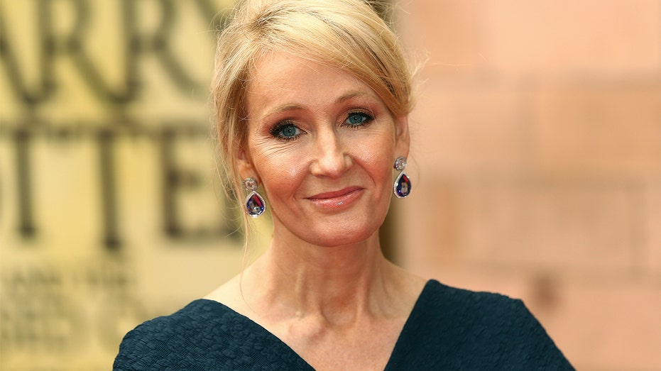 Actresses reportedly shun controversial play skewering JK Rowling's stance on gender