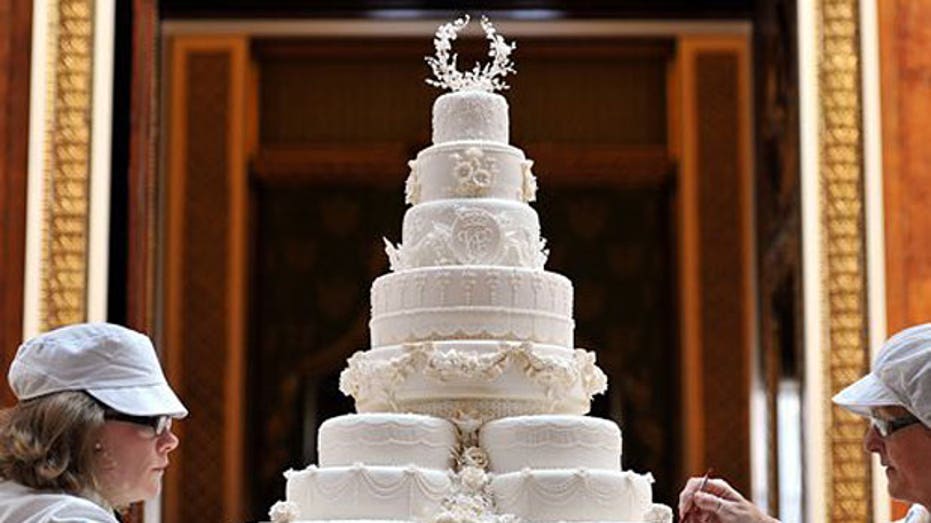 The World's Most Expensive Wedding Cake - Food (3) - Nigeria
