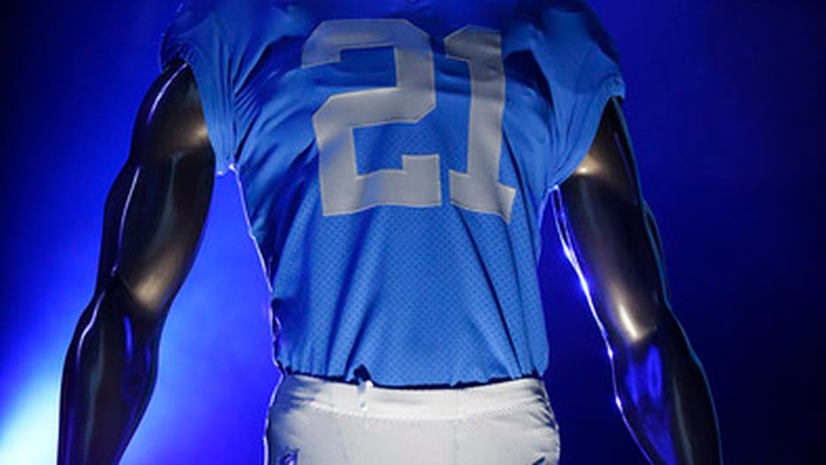 Detroit Lions unveil new uniforms for 2017 season