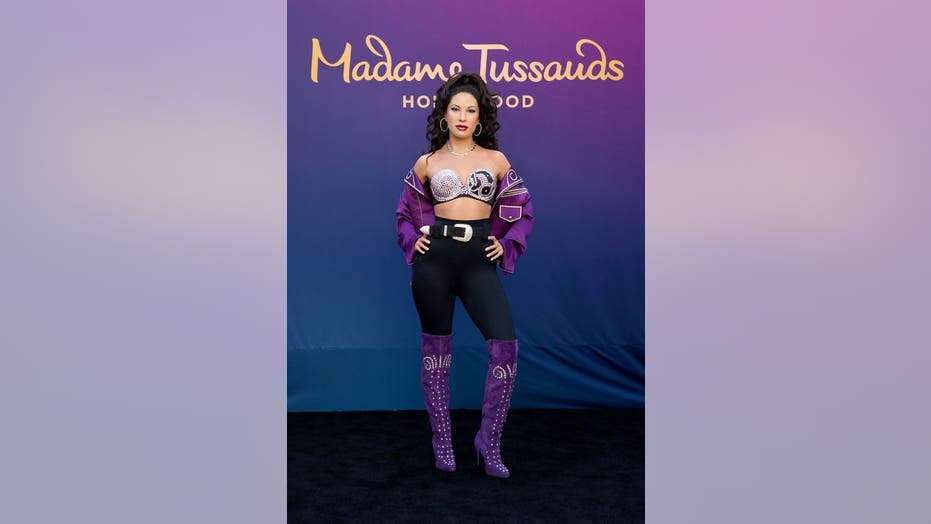 Selena wax figure unveiled at Madame Tussauds in Hollywood